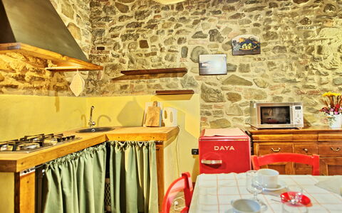 Accommodation Orietta 1: Dining Room, Kitchen, Living Room