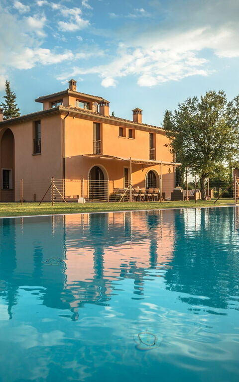 Villa Insoglio: Outdoor, Pool