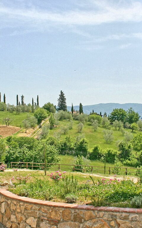 Le Fonti: Building Exterior