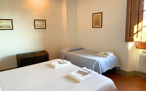 Accommodation Le Fonti 11: Bedroom