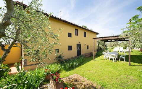 Accommodation Vasche 4: Building Exterior, Outdoor