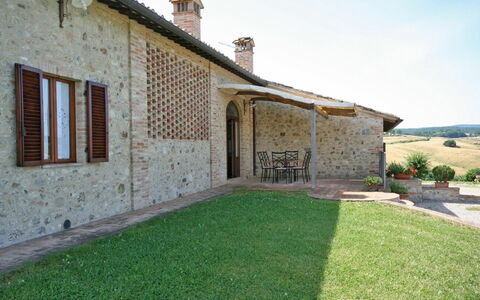 Accommodation San Donnino 6: Building Exterior, Garden, Outdoor, Scenic View