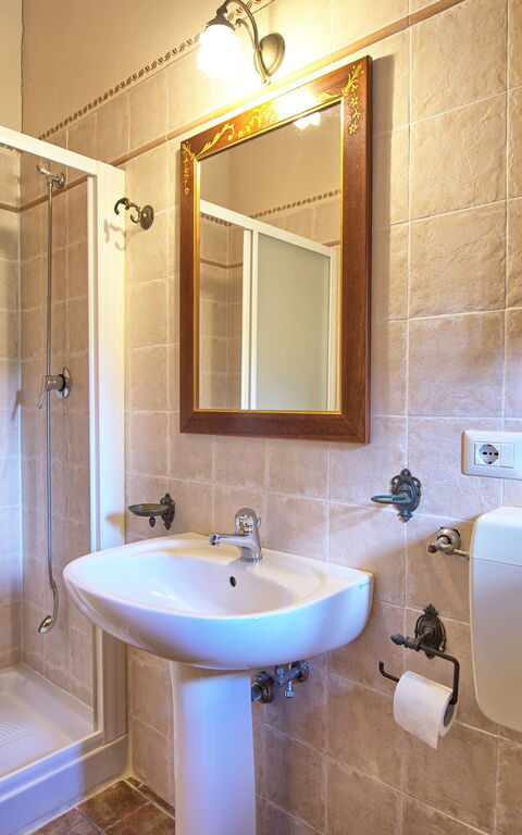 Villa Lo Scoiattolo: Bathroom
