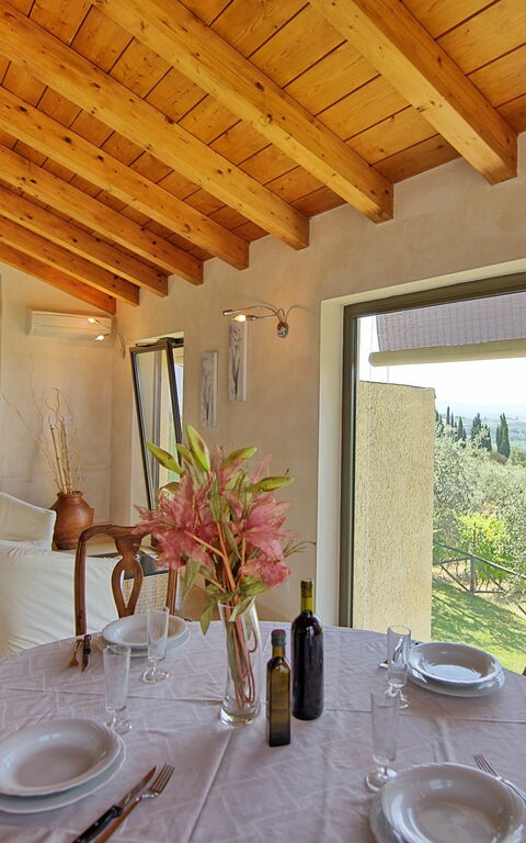 Casa Lucia: Dining Room, Kitchen