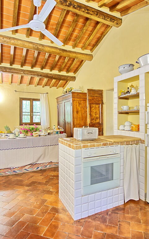 Villa Elisa: Dining Room, Kitchen