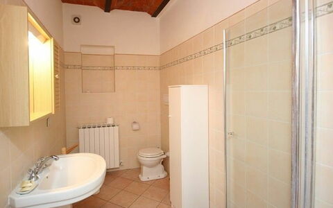 Accommodation Pienza a: Bathroom