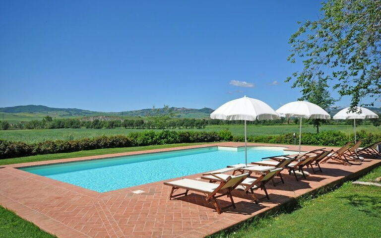 Pienza: Garden, Pool