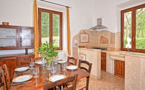 Accommodation Casiere: Dining Room, Kitchen