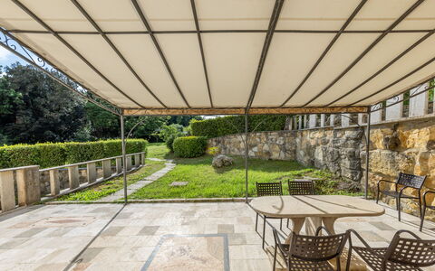 Accommodation Dependance 2: Balcony / Terrace / Patio, Building Exterior, Outdoor