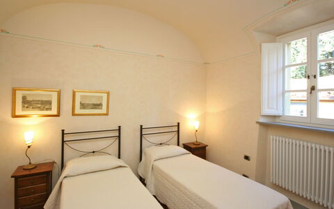 Accommodation Dante 2: Bedroom