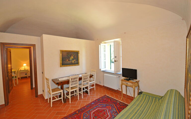 Accommodation Dante 3: Dining Room, Kitchen, Living Room