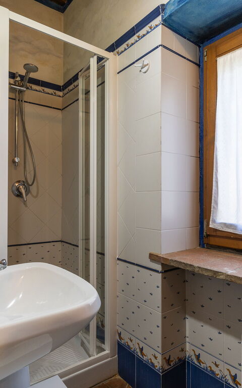 Casa Vania: Bathroom