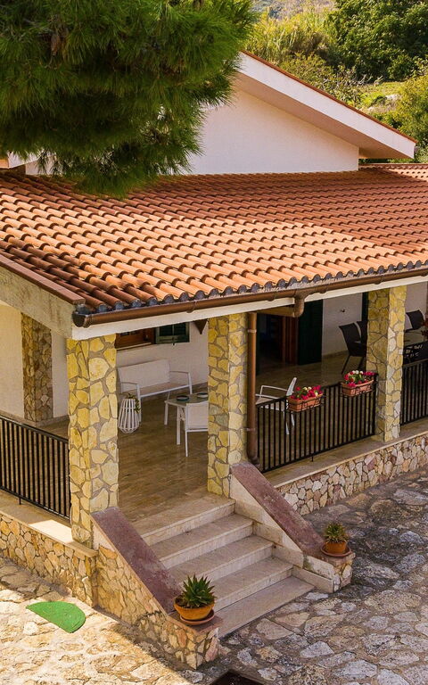 Villa Contrada: Scenic View