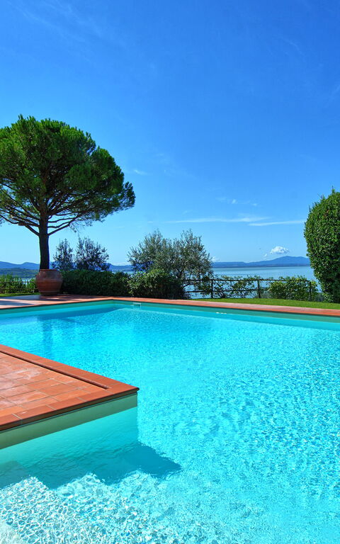 Villa Le Murate: Outdoor, Pool