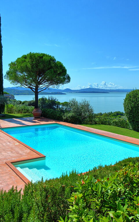 Villa Le Murate: Outdoor, Pool, Scenic View