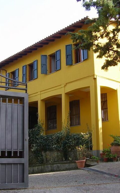 Villa Lorenzo: Building Exterior