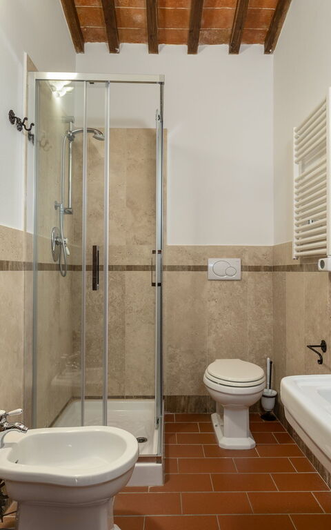 Villa Casentino: Bathroom
