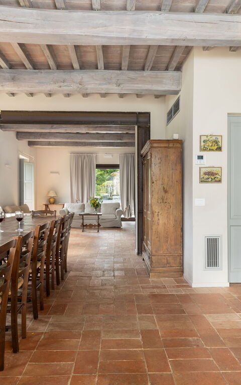 Villa Casentino: Dining Room, Kitchen
