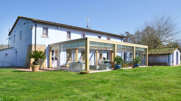 Villa Marginone: Building Exterior, Garden, Outdoor
