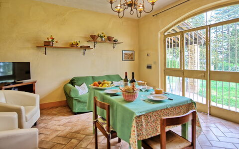 Accommodation Vittoriana 1: Dining Room, Kitchen, Living Room
