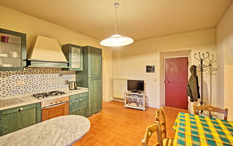 Accommodation Tenuta 3: Dining Room, Kitchen, Living Room