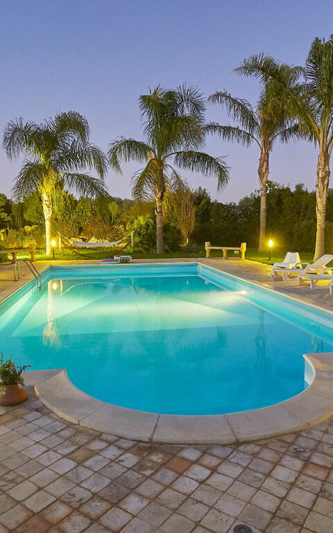 Villa Oasi: Garden, Pool