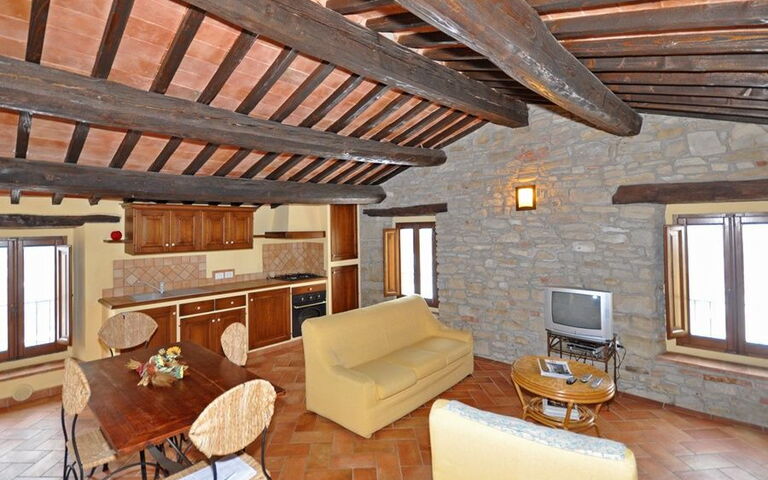 Accommodation Marradi 4: Dining Room, Kitchen, Living Room