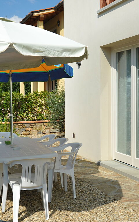 Casa Fabrizio: Balcony / Terrace / Patio, Building Exterior