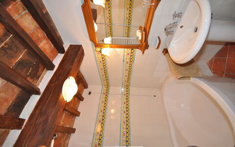 Accommodation Civetta 9: Bathroom
