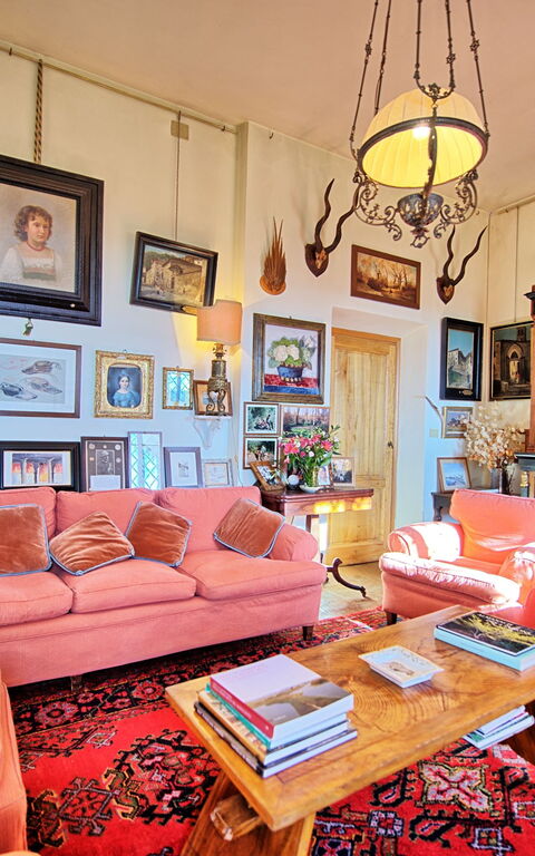 Il Principe: Living Room