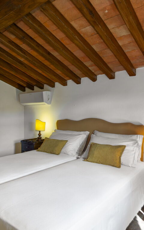 Bigiolo a Melazzano: Bedroom