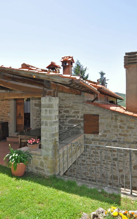 Villa Dame: Building Exterior, Garden, Outdoor