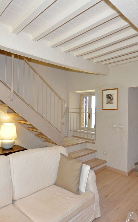 Villa Dame: Living Room