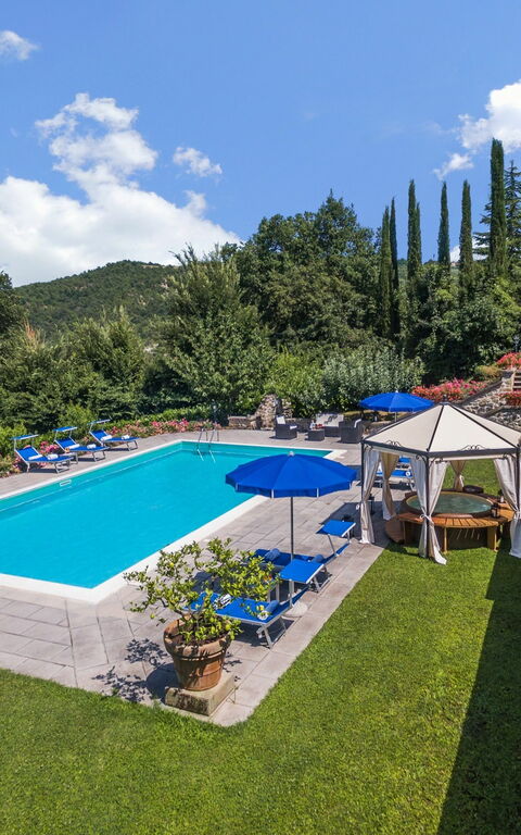 Palazzo Rosadi: Garden, Pool