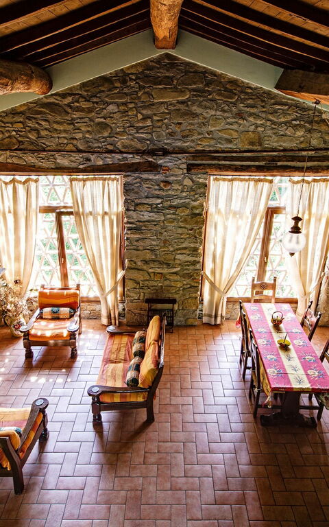 Villa Il Nido: Dining Room, Living Room