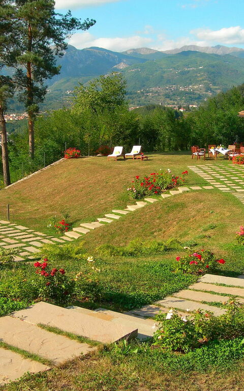 Villa Saida: Garden, Outdoor