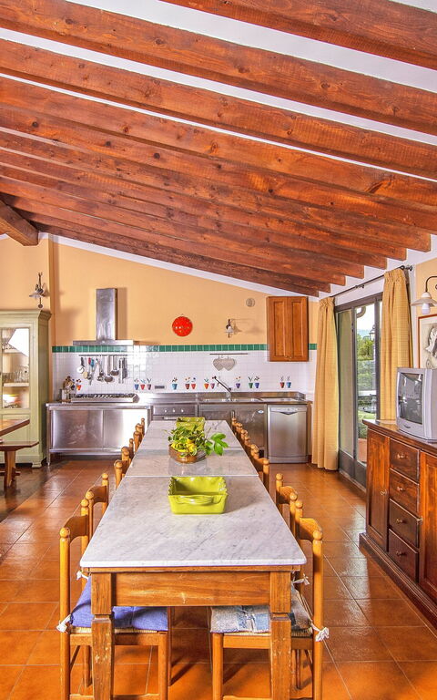 Podere Sant'angelo: Dining Room, Kitchen