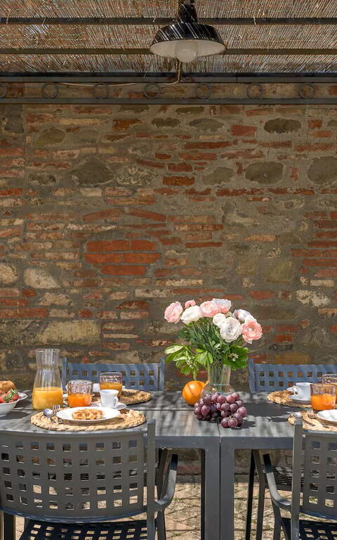 Villa Giare: Balcony / Terrace / Patio, Building Exterior, Outdoor