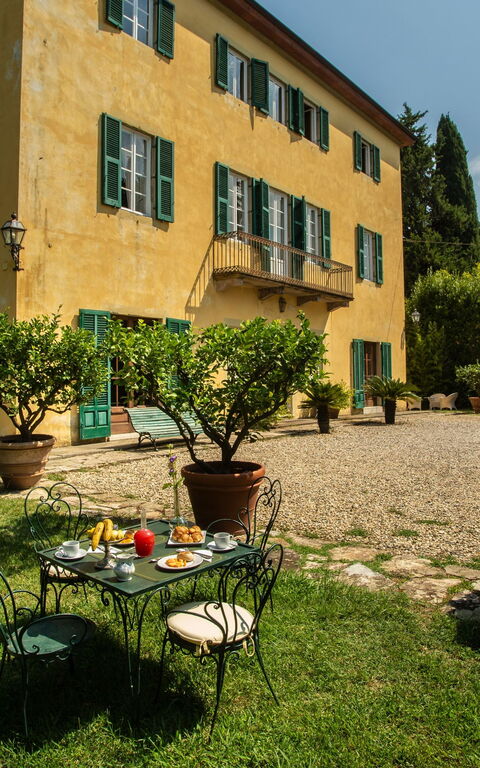 Villa Pedone: Building Exterior, Garden, Outdoor