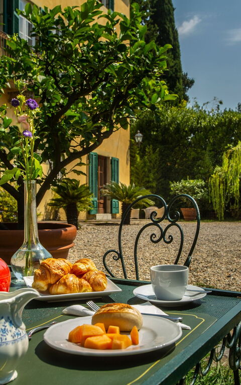 Villa Pedone: Building Exterior, Garden, Outdoor