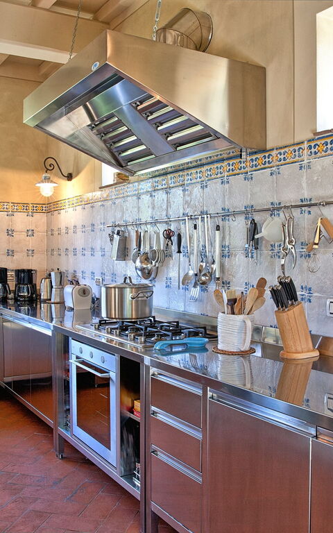 Villa Sant' Angelo: Kitchen