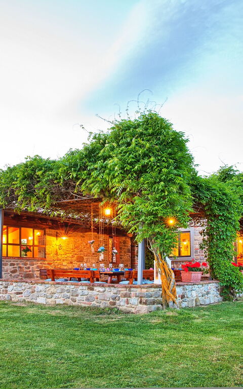 Villa Sant' Angelo: Building Exterior, Garden