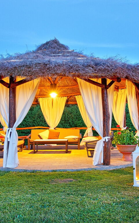 Villa Sant' Angelo: Garden, Outdoor