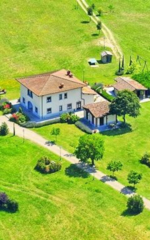 Villa Sant' Angelo: Garden, Scenic View