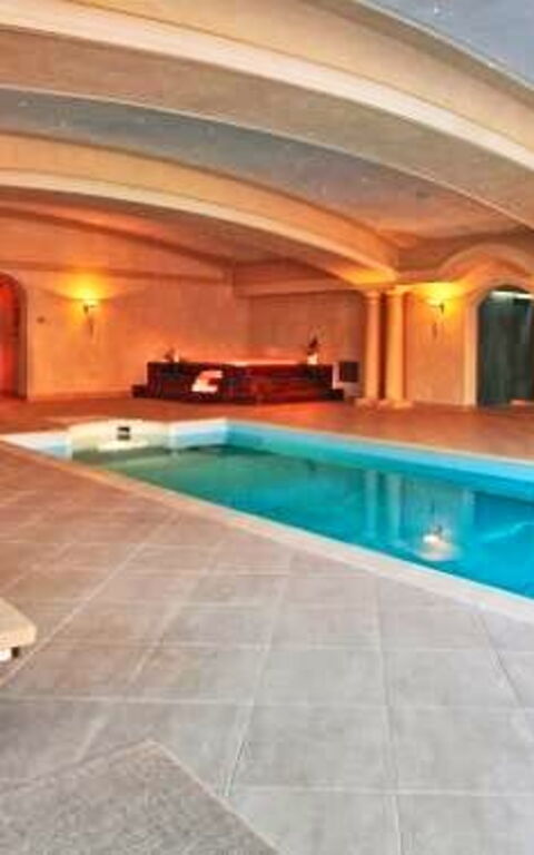 Villa Sant' Angelo: Pool, Wellness