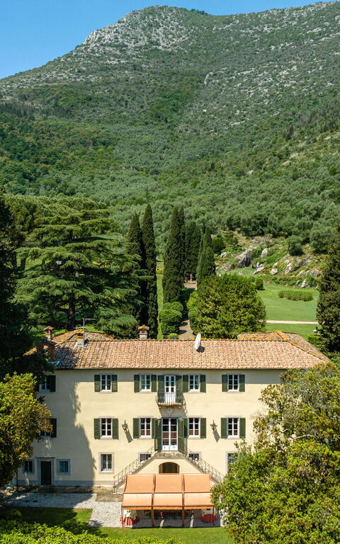 Villa De Ranieri: Building Exterior, Outdoor