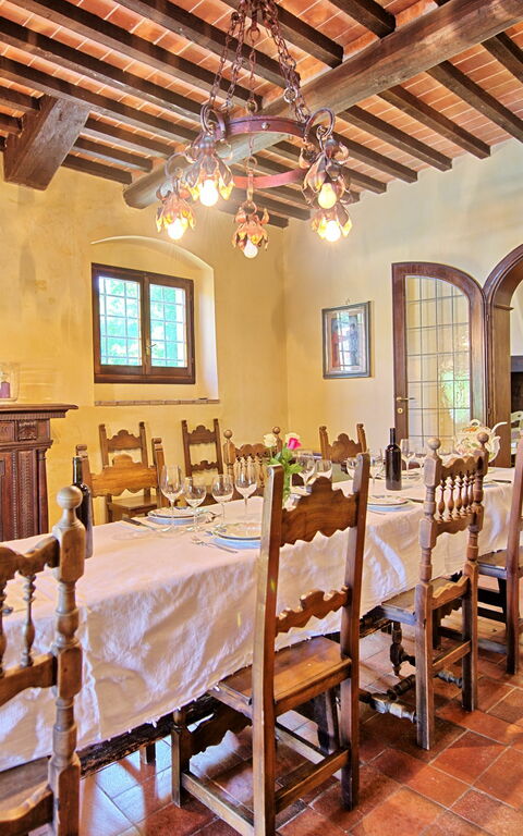 Villa Campogialli: Dining Room, Kitchen