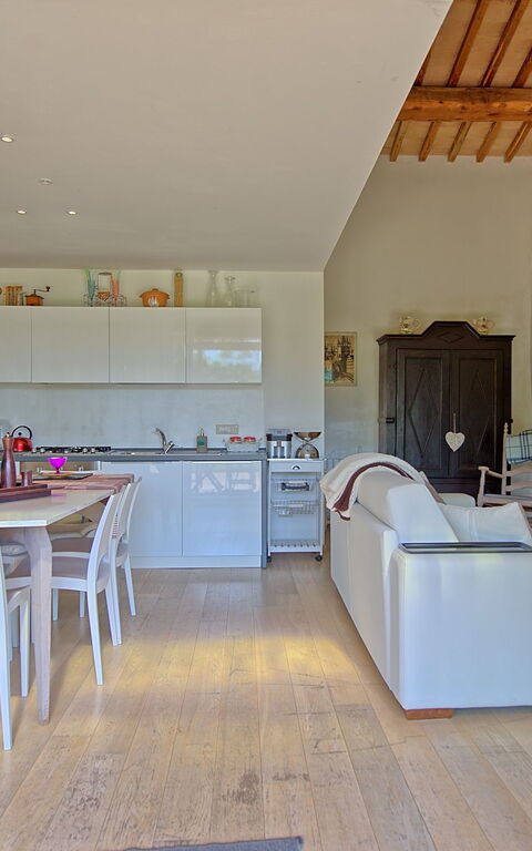 Capannino: Kitchen, Living Room