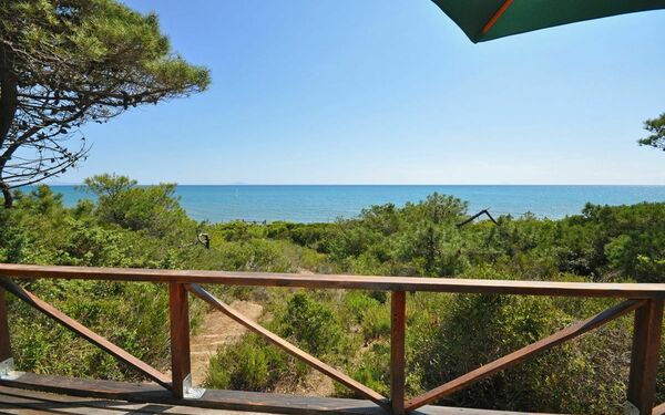 Casamare: Scenic View