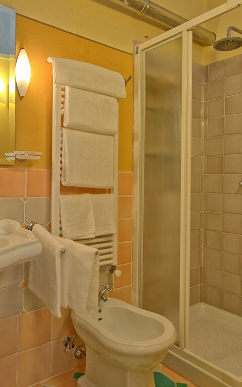 Villa Lorenza: Bathroom